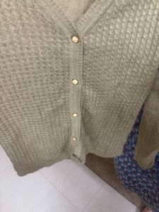 Elegant Gold Cardigan/sweater