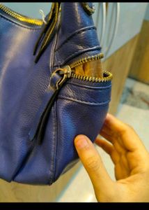 Guess Blue Crossbody Bag💥