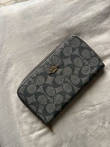 Coach Signature Wallet
