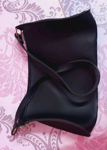 Black Shoulder Bag
