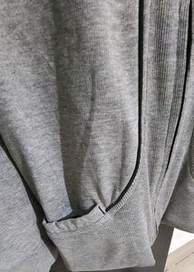 A Cayman Brand Crop Sweat Shirt 36 Size