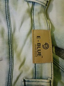 Jeans Faded Blue
