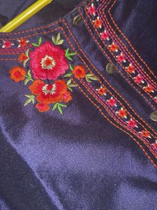 Floral Embroidered Kurta