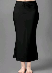 Readymade Shapewear Black Peticoat ~ M Size In Amazing Quality
