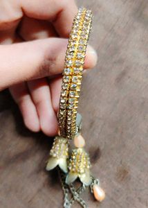 Elegant Gold-Tone Bangle Bracelet