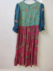 FLORAL MAXI DRESS