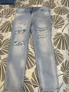 H&M Ripped Skinny Fit Jean ( 38X90cm)