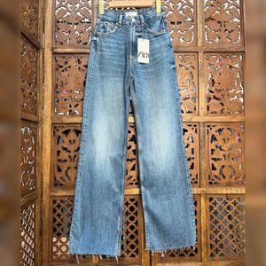 ZARA straight Fit Denim