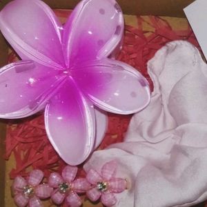 Flower Hair Accessory Get Free Neckchain With It