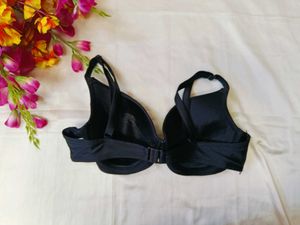 🇳🇿💫🔥 Elegant Black Push-up Bra