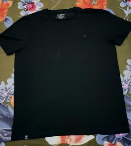 Nostrum Black T-Shirt