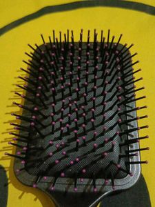 Vega Hair Brush