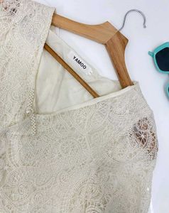 YAMOO Cream Lace Blouse