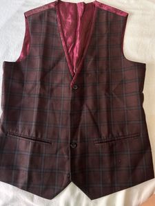 Arvind Checkered 3 Piece Suit Set With Cover