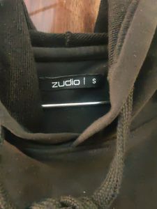 Zudio Small Black Hoodie (38-40 Inches)