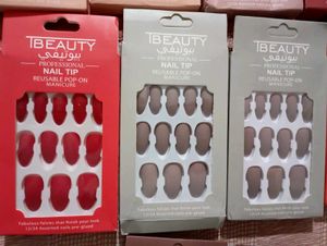 professional reusable pop-on nails