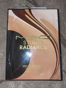 Clinique+Mac - 7 Foundation Minis