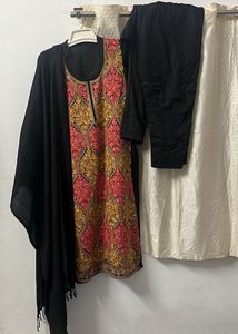 Ethnic Kurta Set winter wear