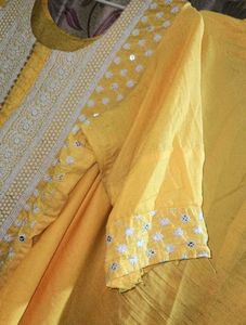 Pilazo Suit With Dupatta