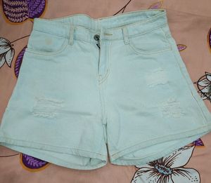Light Blue Women&#39;s Demin Shorts