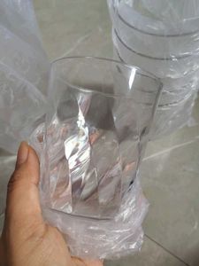 Unbreakable Plastic Glass Cups &amp; Red Lid