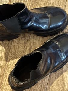 Black Chelsea Boots