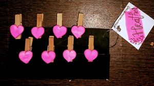 Pink Heart Wooden Clips + 4 Polaroids