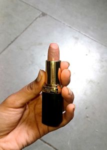 L&#39;Oreal Lipstick Shade (297 Terracotta)