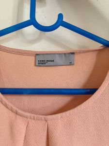Vero Moda - Cute Top