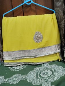 Beautiful Yellow Saree For Festive Season