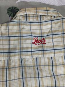 Levis Shirt