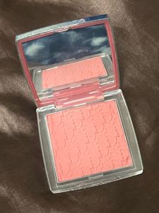 Dior Blush Backstage glow Shade Rosewood