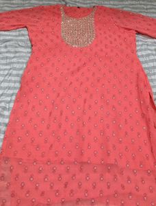 Elegant Embroidered Kurta