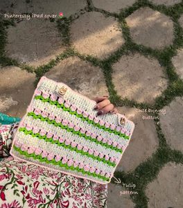 Crochet Book/ipad Cover🌷