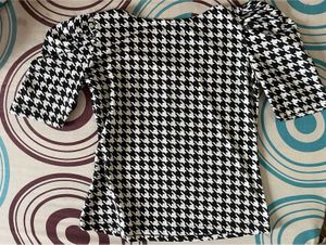 Houndstooth Puff Sleeve Top