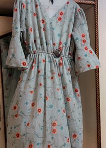 ♥️Floral Printed Beautiful Dress♥️