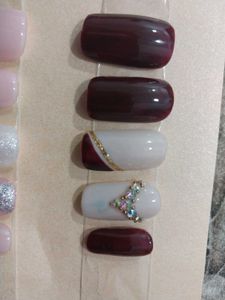 Press On Nails.....reusable