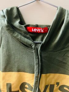 Levis Crop Top