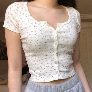 Trendy White Floral Design Fitted Top