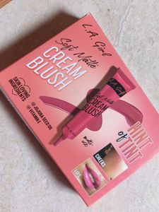 L.A.Girl Soft Matte Cream Blush 😍😍♥️