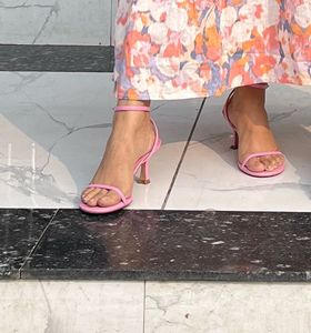 Mango Heels