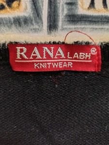 Leaf Design Knit Sweater