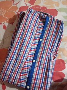 Men&#39;s Casual Shirt
