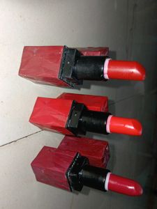 Kiss Beauty Lipsticks