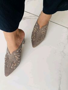 New Stylish Heels For Girls