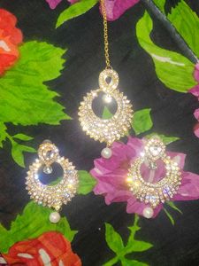 Earings And Teeka.