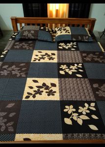 Floral Bedsheet with Pillow Covers