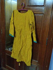 Yellow Kurthi
