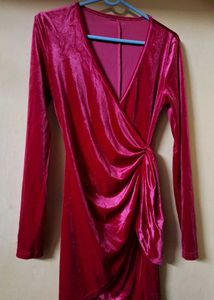 Rose Colour Beautiful Velvet Stylist Dress