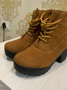 Woman boot